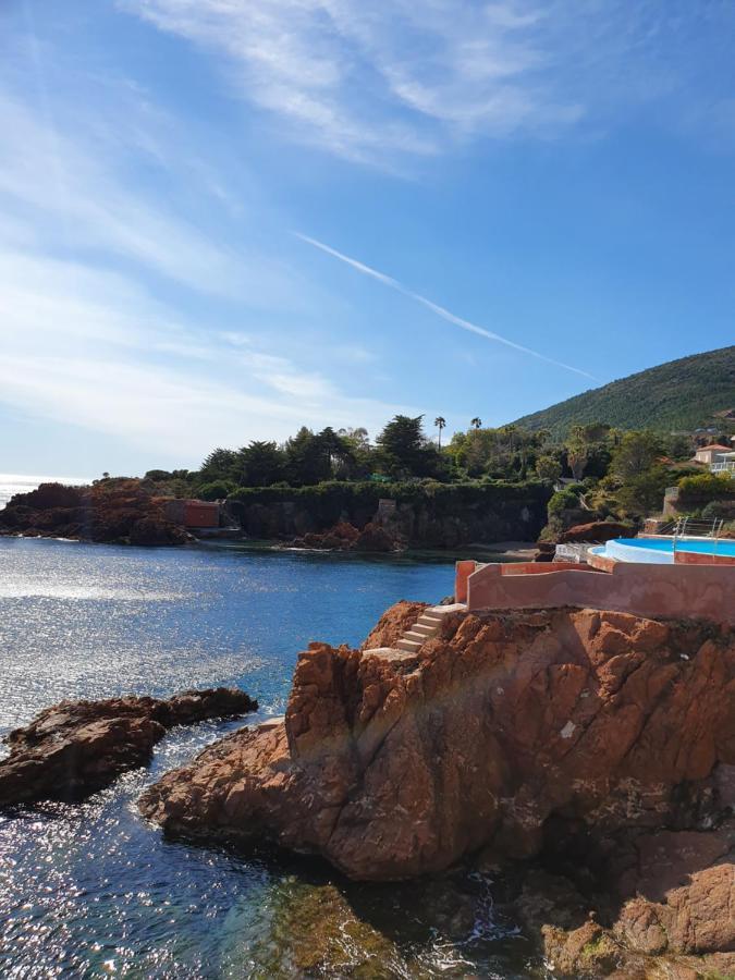 Studio Un Blacon Sur La Mer Saint-Raphael  Exterior photo